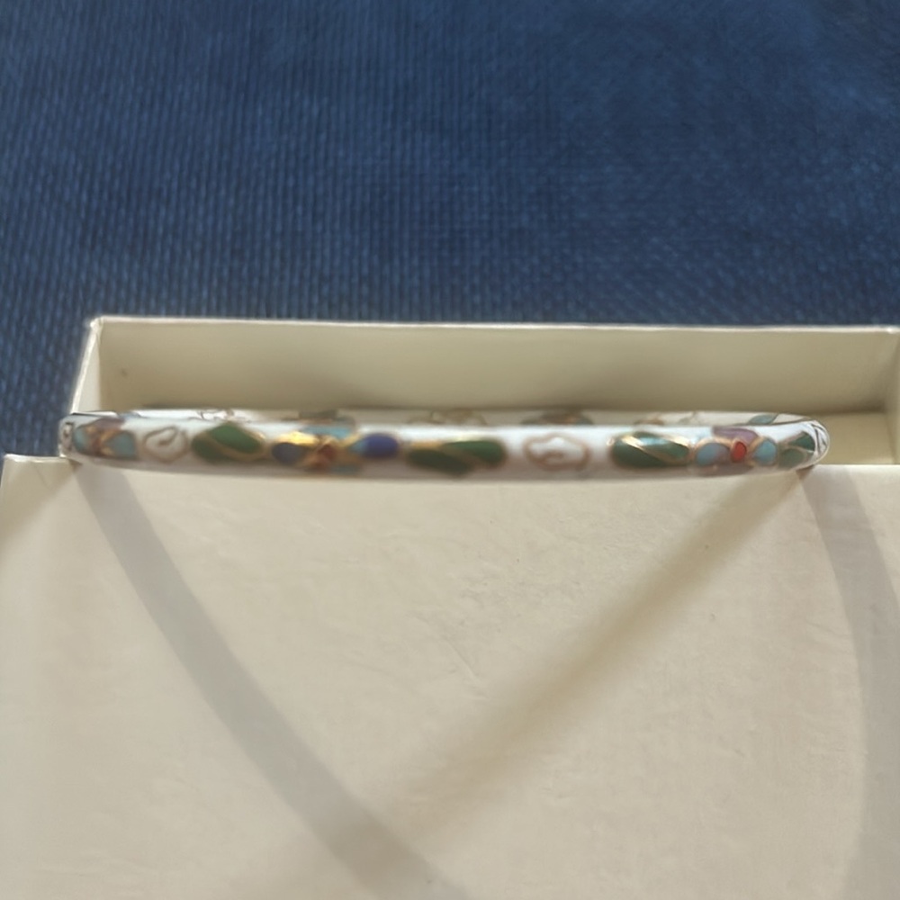 Cloisonné Bracelet - Picture 3 of 7